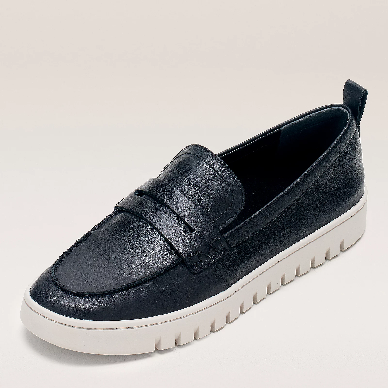Vionic Journey Uptown Leather Loafer
