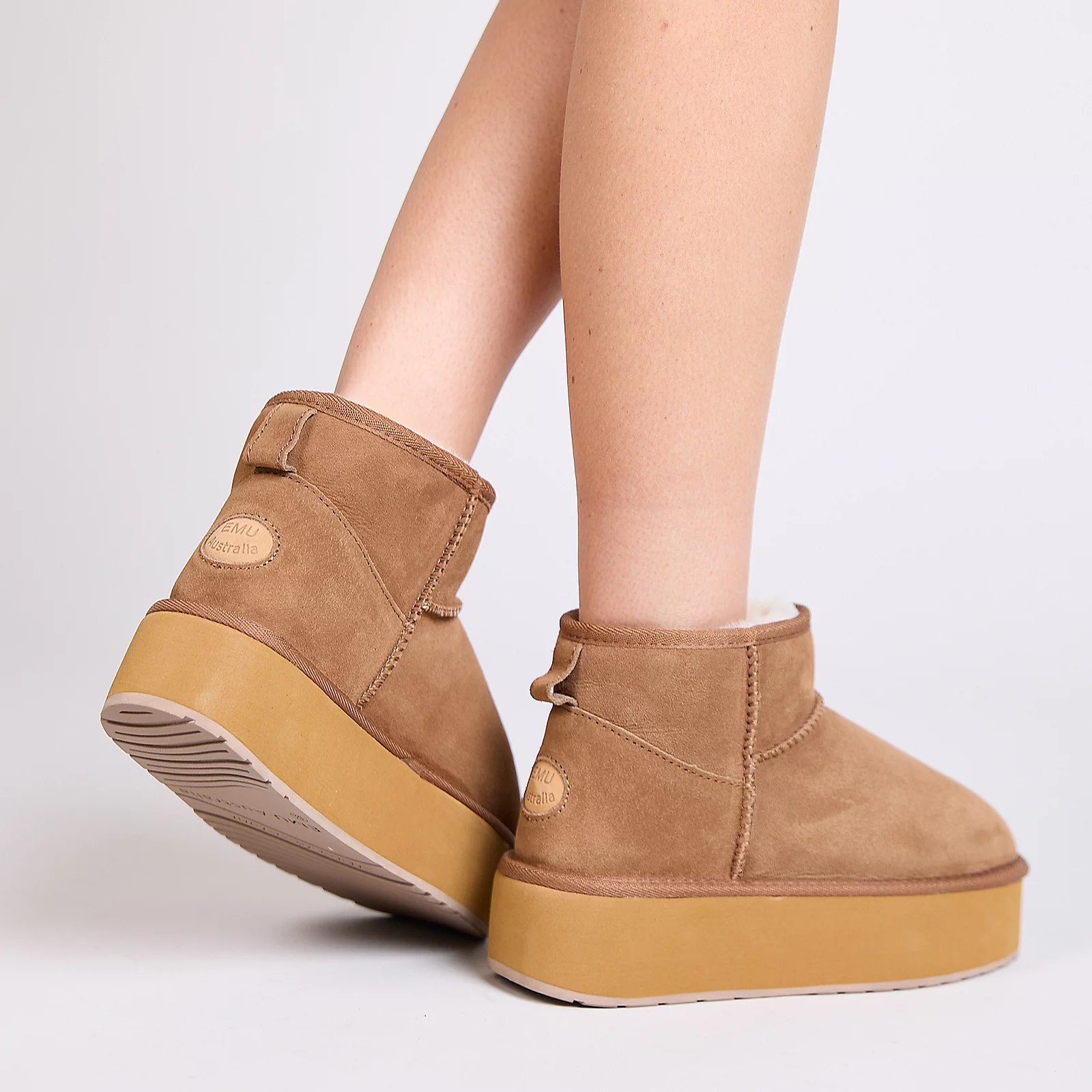 Emu Water Resistant Stinger Micro Flatform Boot 7 Emu Water Resistant Stinger Micro Flatform Boot