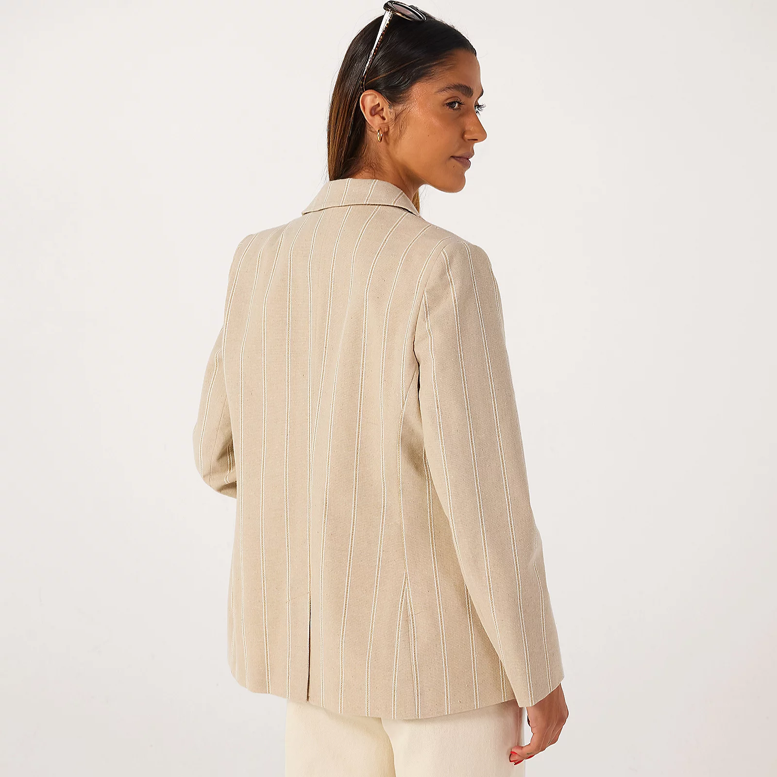 Helene Berman Linen Mix Gold Shimmer Stripe Blazer 3 Helene Berman Linen Mix Gold Shimmer Stripe Blazer