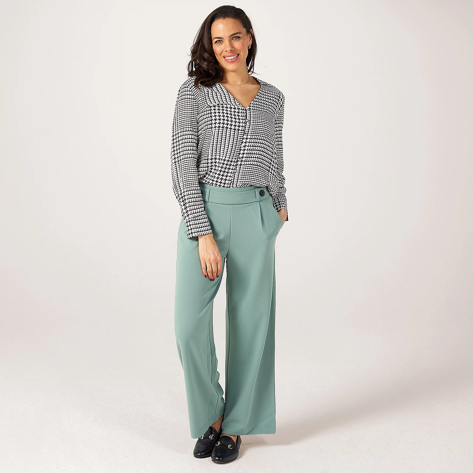 JDY Evelyn Button Front Blouse 5 JDY Evelyn Button Front Blouse