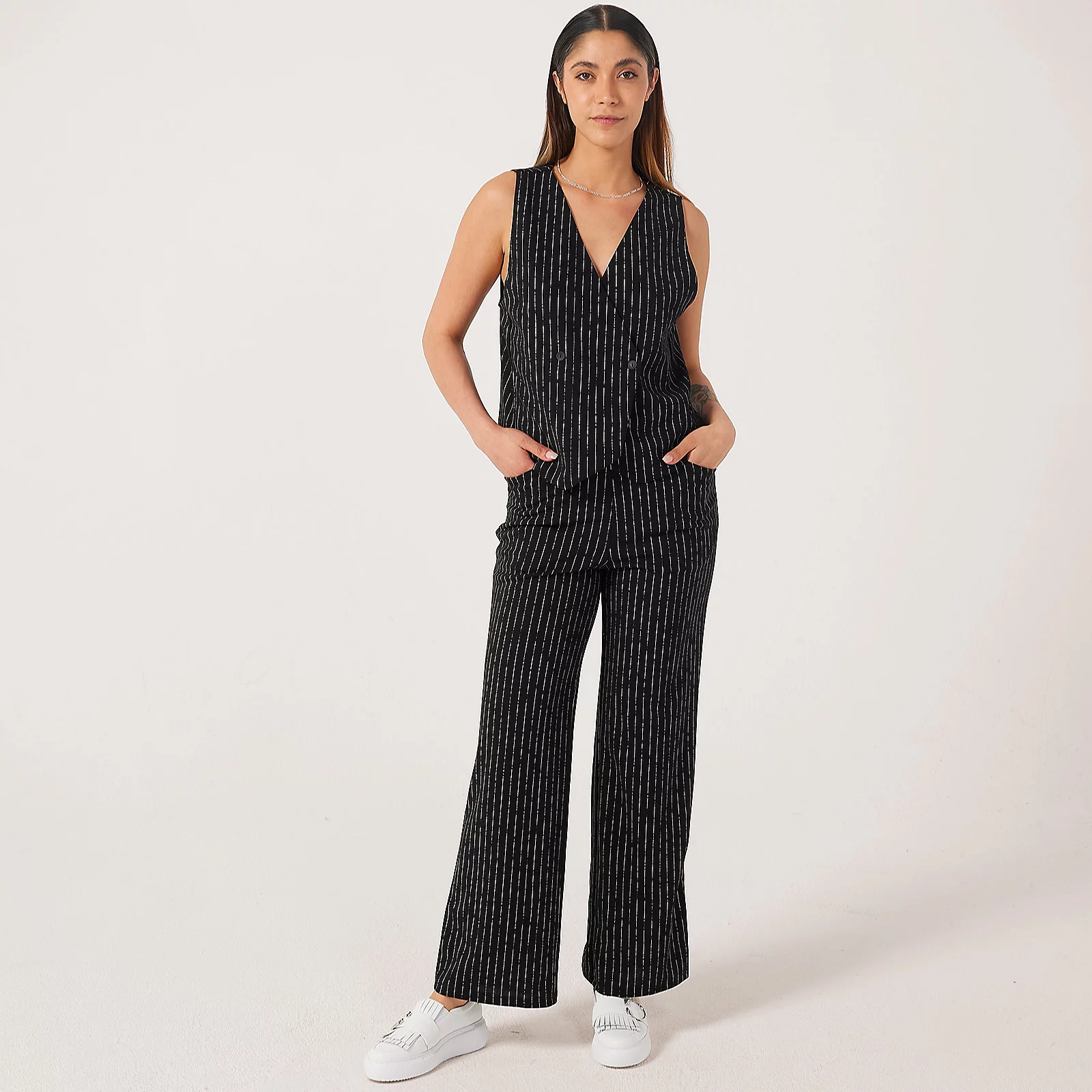 Kim & Co Ponte Crepe Camilia Straight Leg Petite Trousers