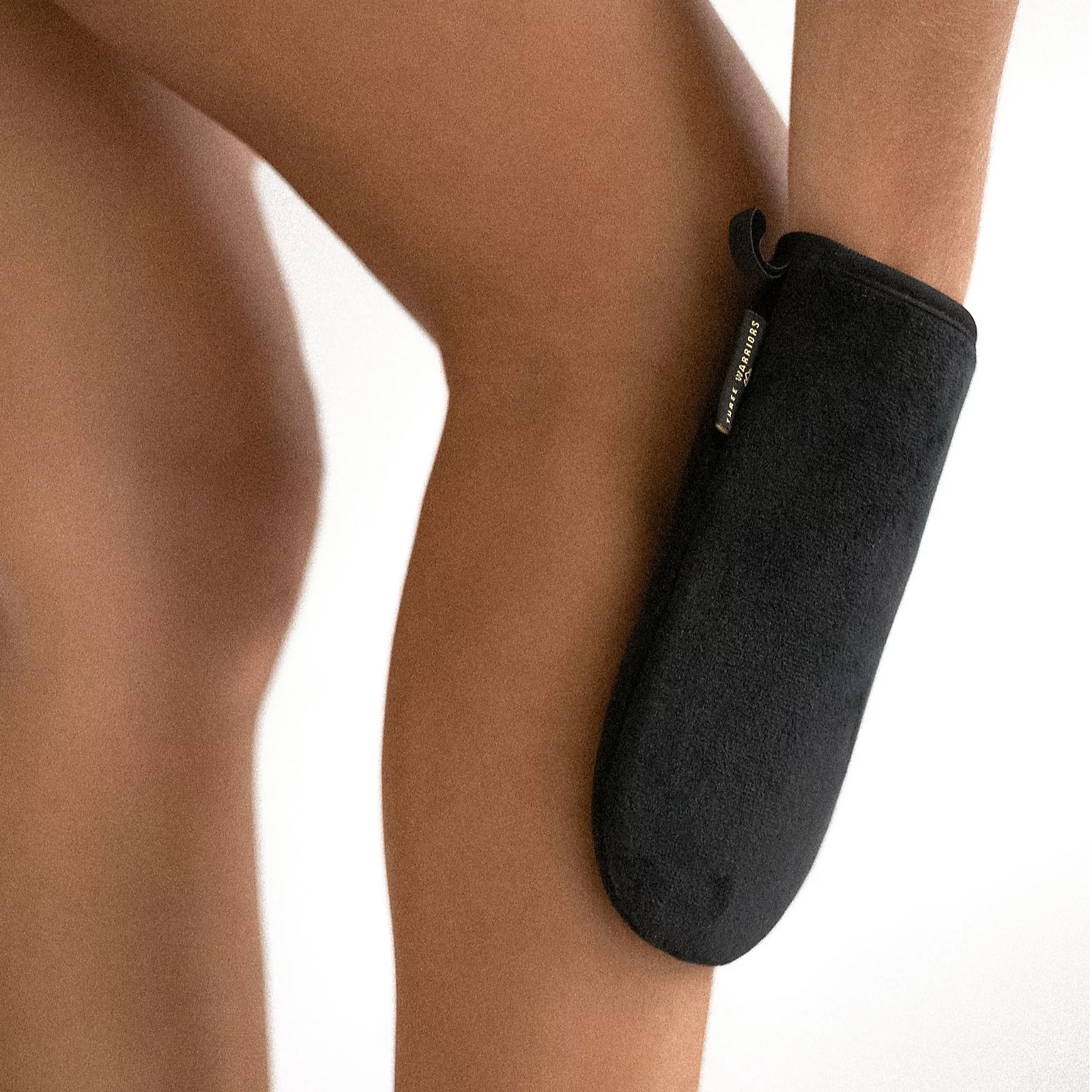 Three Warriors Application Mitt 3 Three Warriors Application Mitt