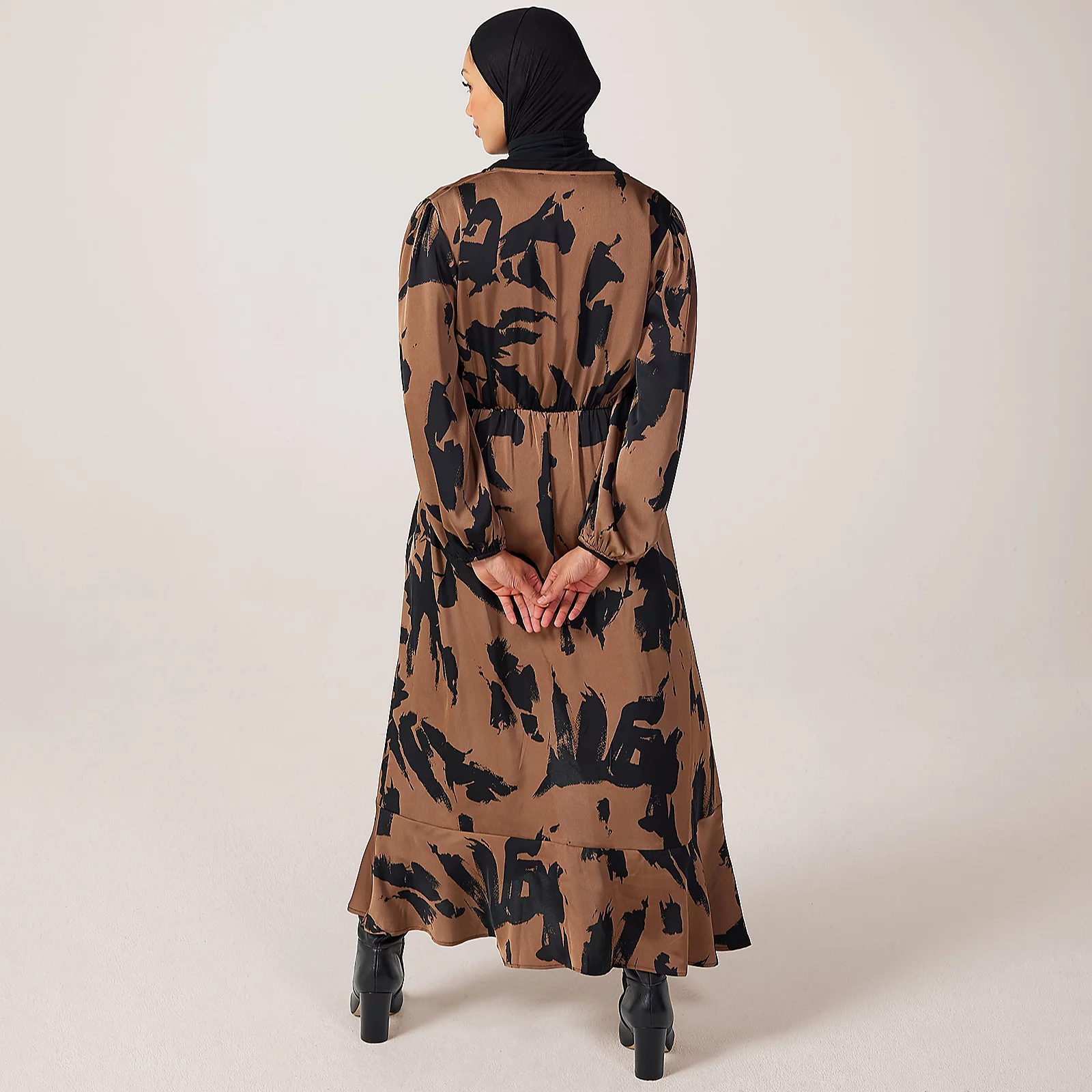 Frank Usher Printed Woven Dress with V-Neck Cross Over Waist Detail 3 Frank Usher Printed Woven Dress with V-Neck Cross Over Waist Detail