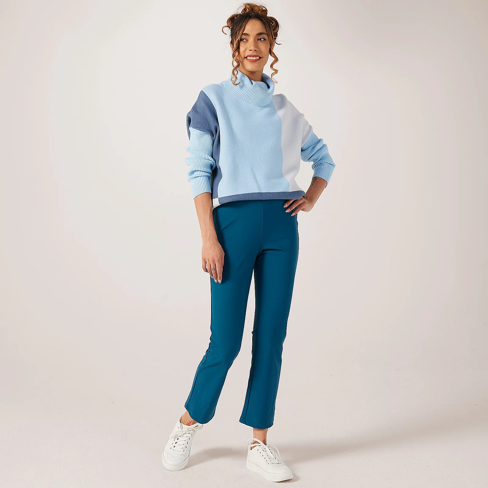 Kim & Co Precision Ponte Eva Straight Leg Trousers 3 Kim & Co Precision Ponte Eva Straight Leg Trousers