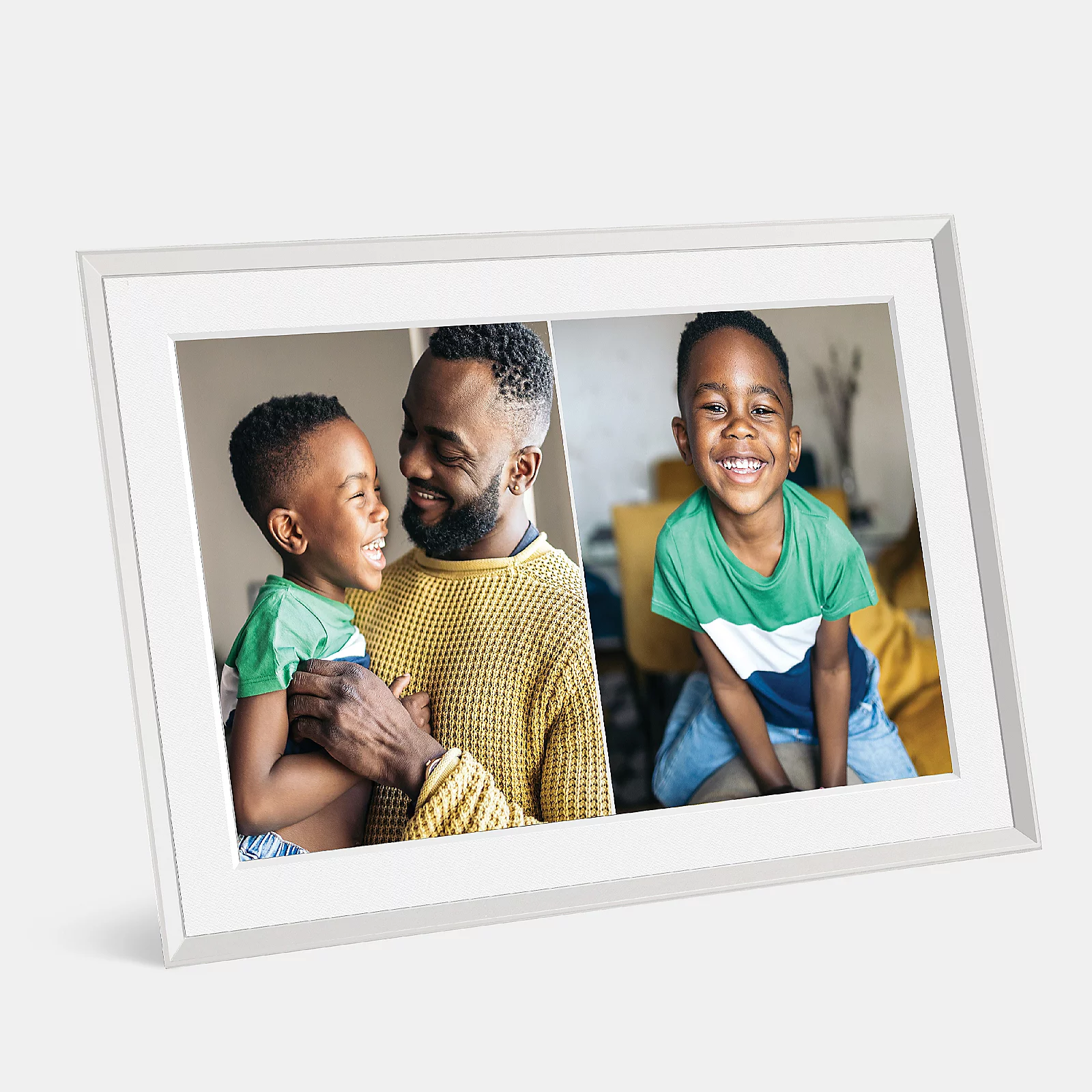 Carver Mat by Aura 10.1" WiFi Digital Photo Frame 3 Carver Mat by Aura 10.1" WiFi Digital Photo Frame