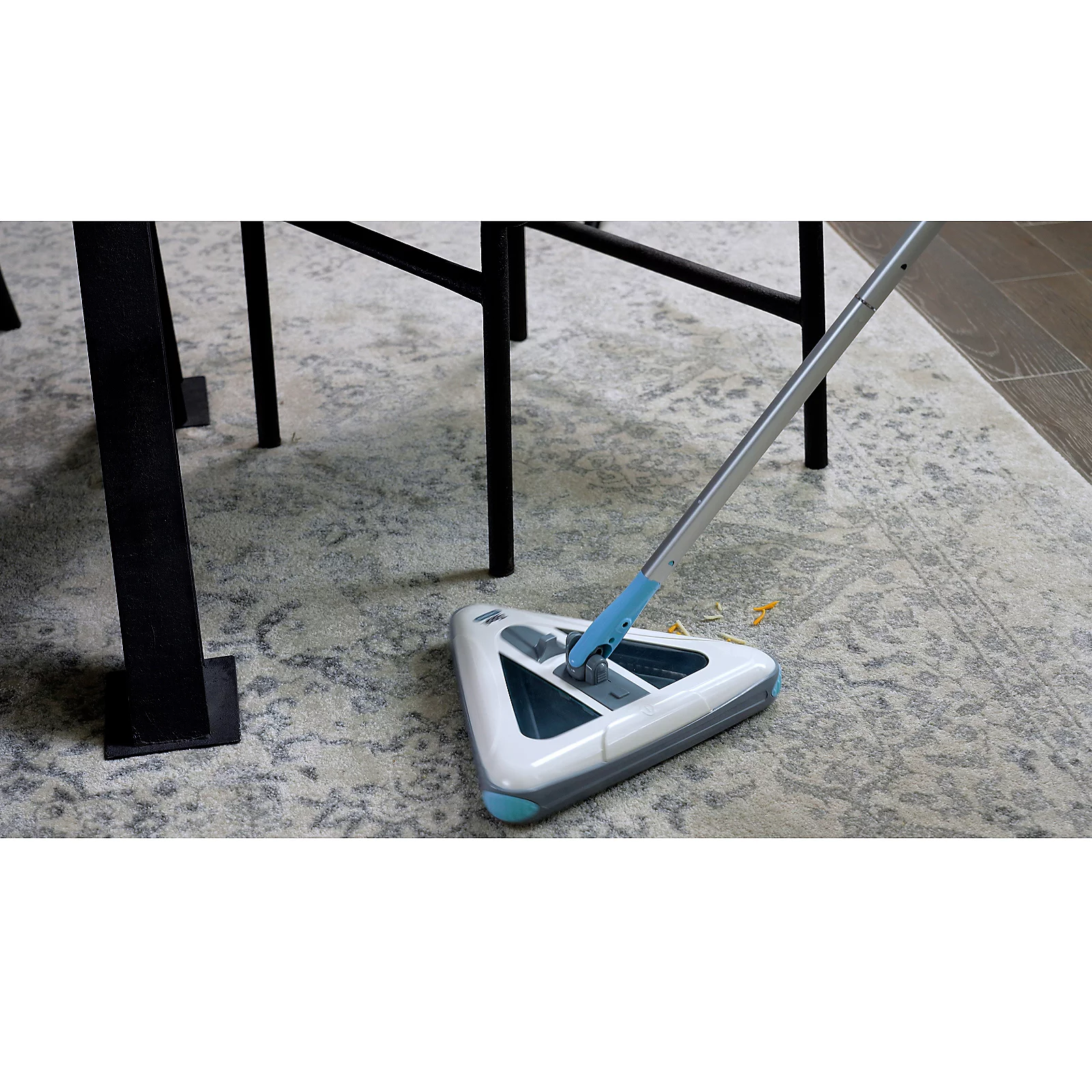 JML Zippi Sweeper Cordless Rechargeable Floor Cleaner 3 JML Zippi Sweeper Cordless Rechargeable Floor Cleaner