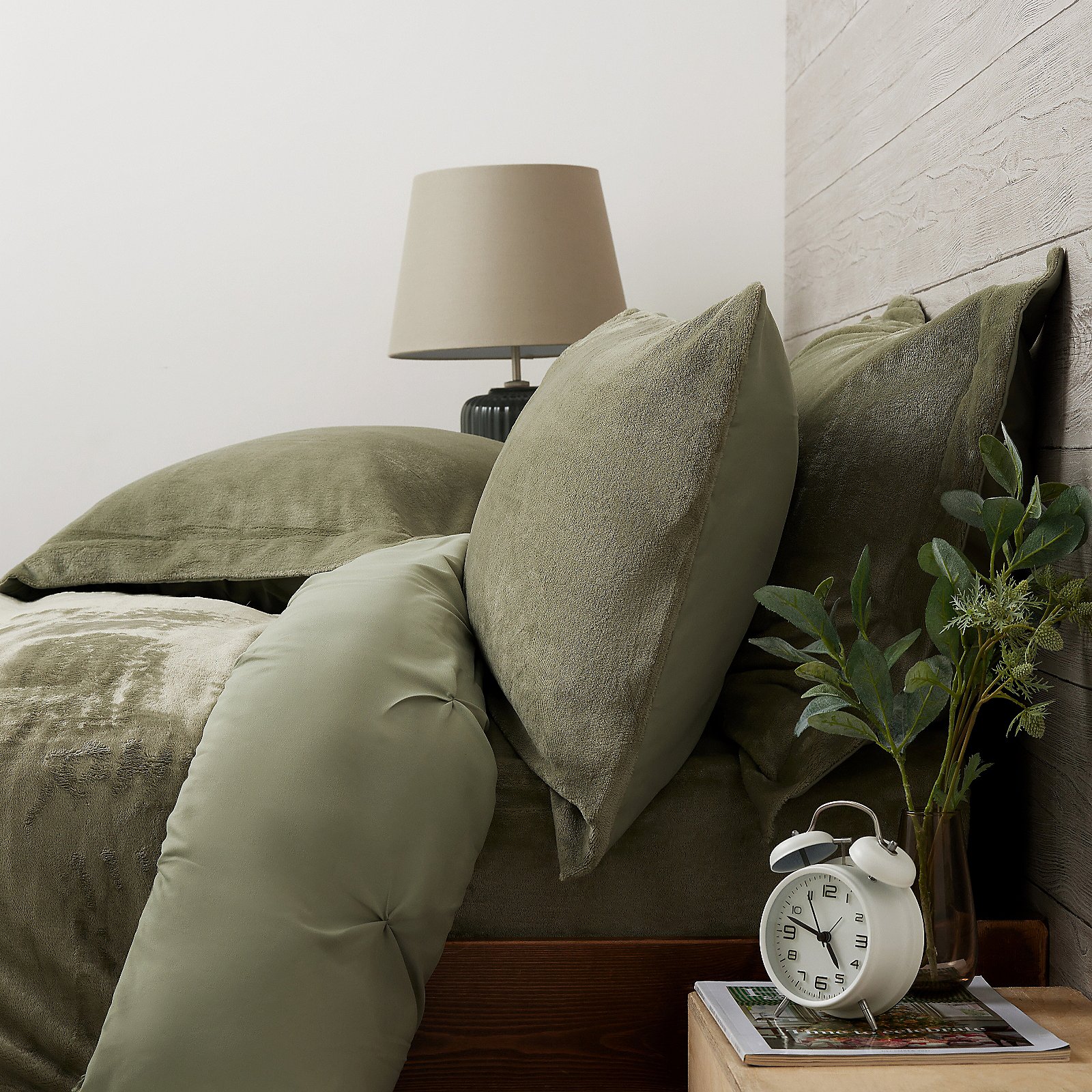 Cozee Home Pintuck Velvetsoft 6 Piece Duvet Set