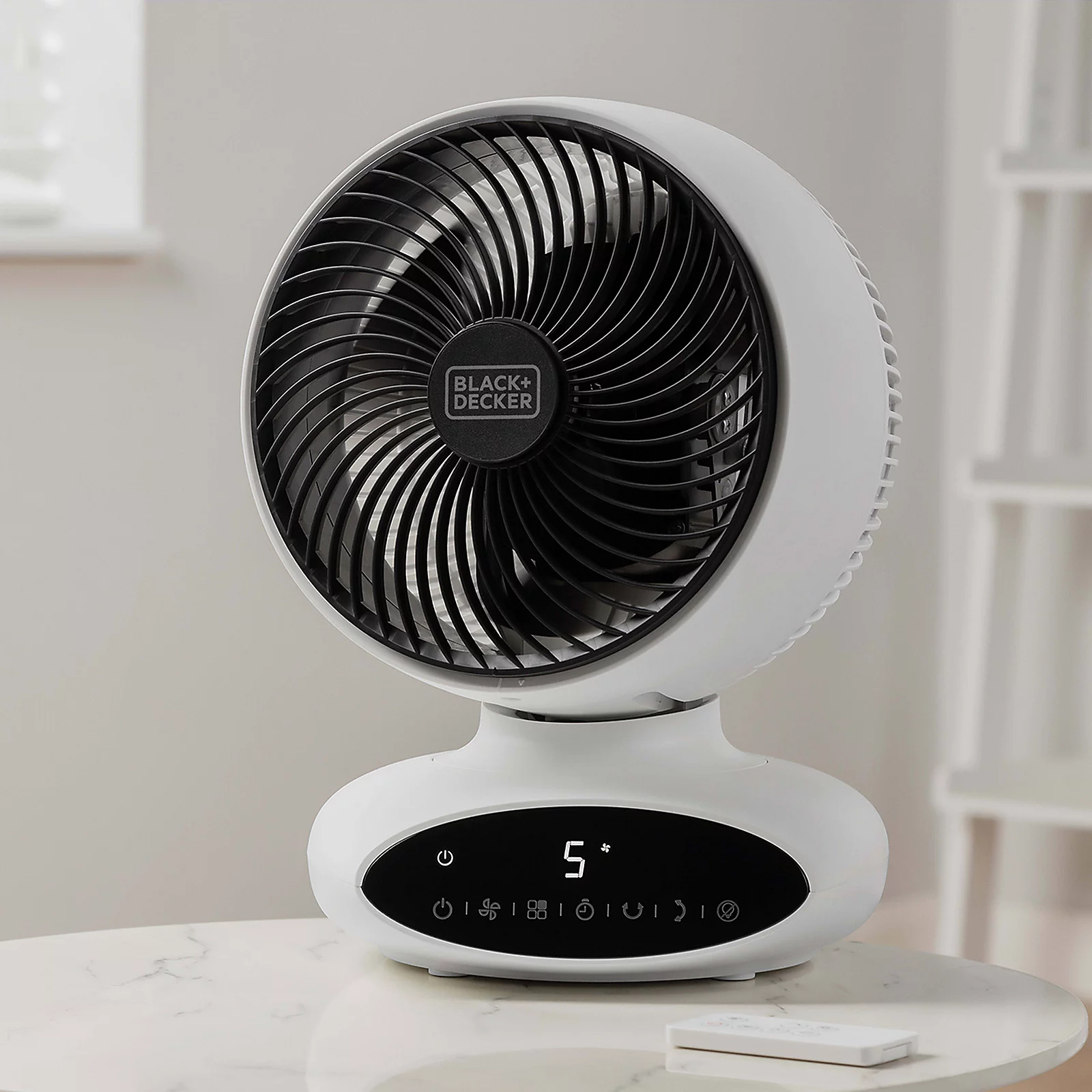 Black and Decker 9" Circulation Desk Fan