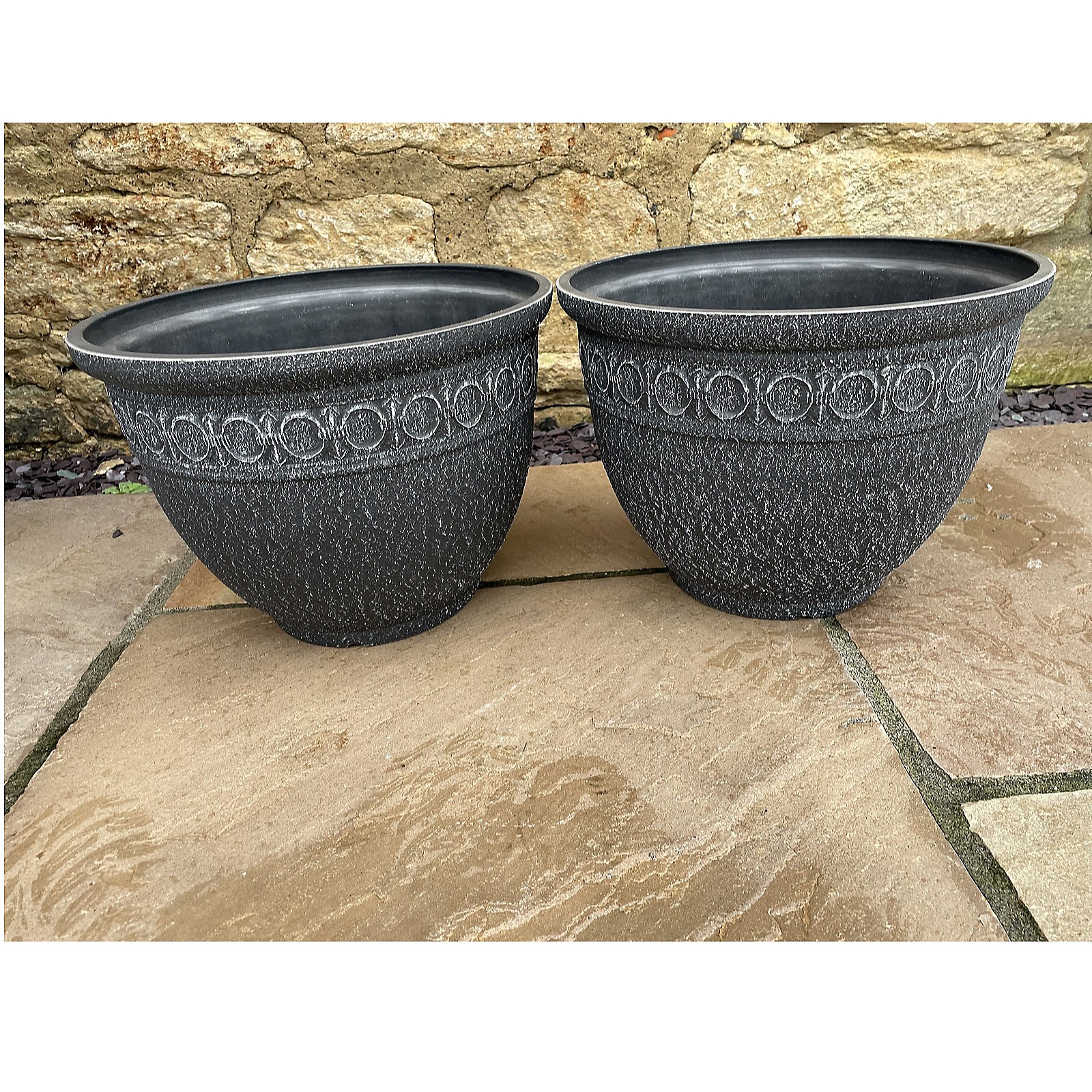 Plants2Gardens Stone Latimer Planter Pair